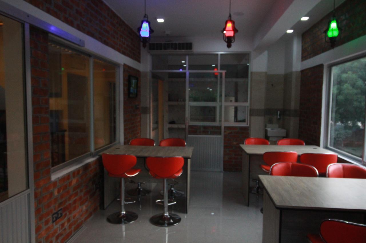 Little Rangpur Inn Exterior foto